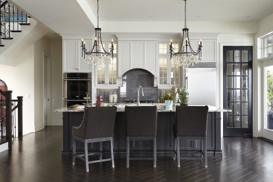 Designs by Santy :: Lakeside Retreat Kitchen with island